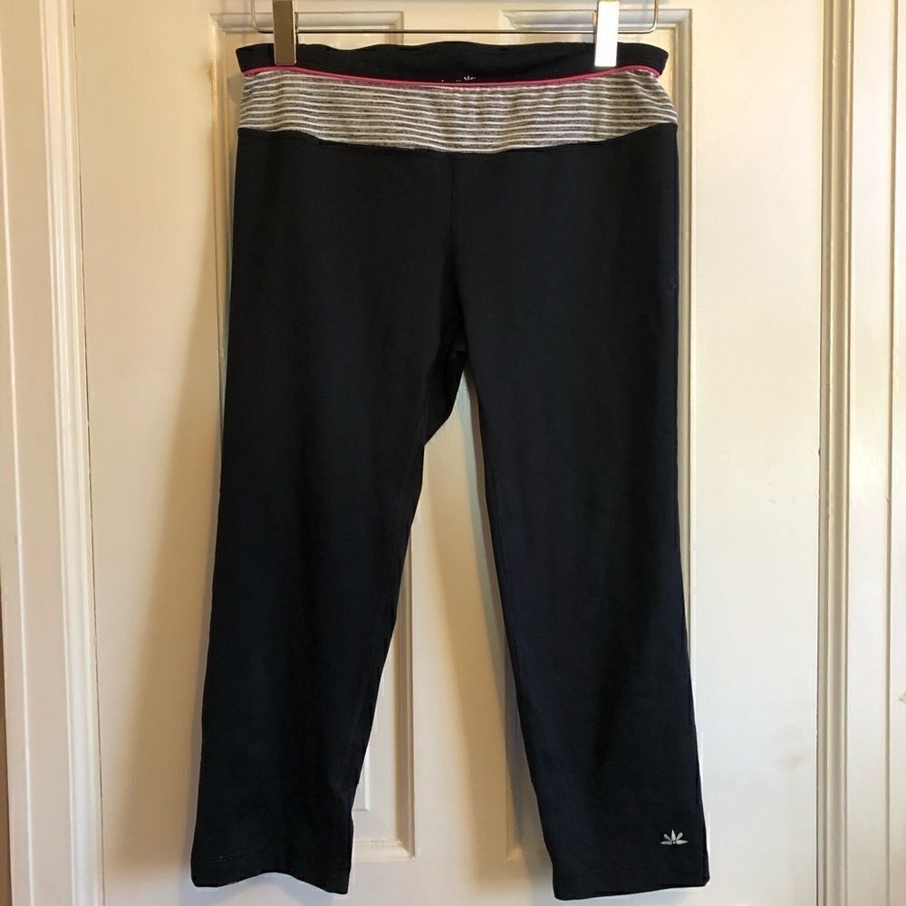✅ (free) Lukka Capri leggings